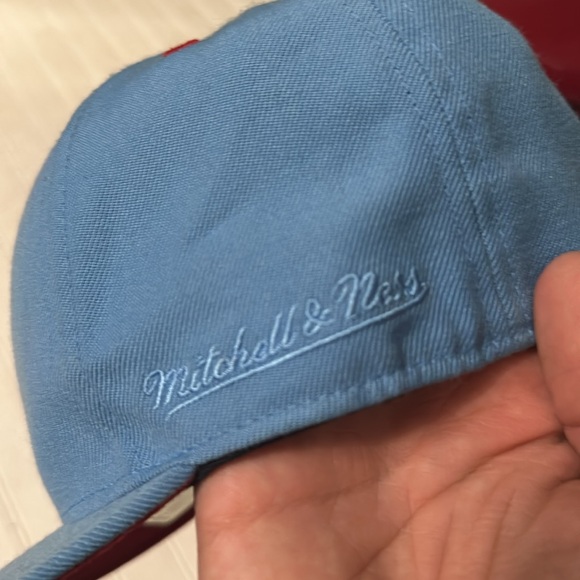Mitchell & Ness Houston Oilers Powder Blue Fitted Hat Size 7 3/8 - Picture 3 of 4